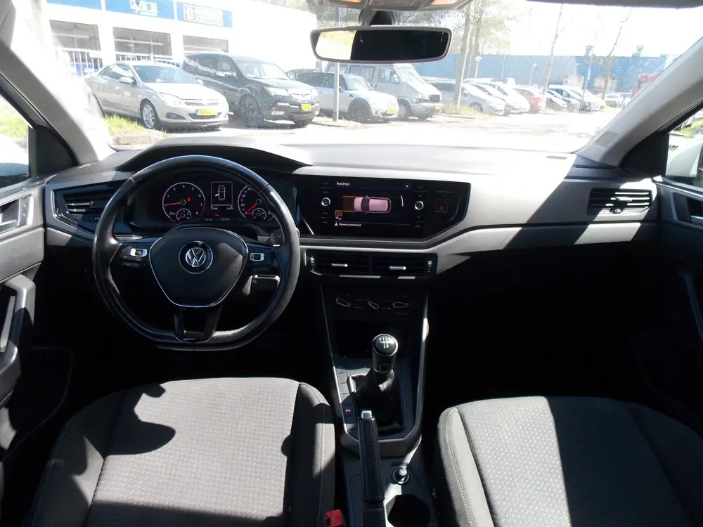 Volkswagen POLO 1.0 TSI Highline Airco Elek Pakket 5Deurs 20 uit 2020, foto 10