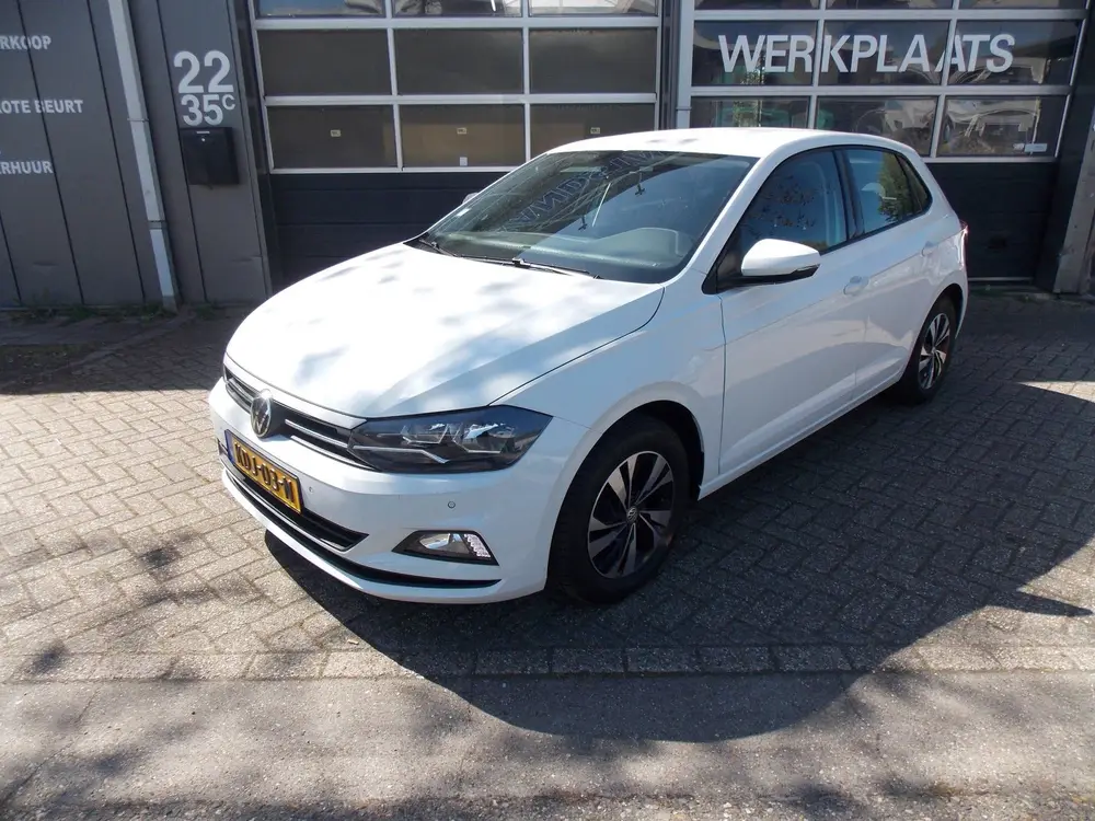 Volkswagen POLO 1.0 TSI Highline Airco Elek Pakket 5Deurs 20 uit 2020, foto 2
