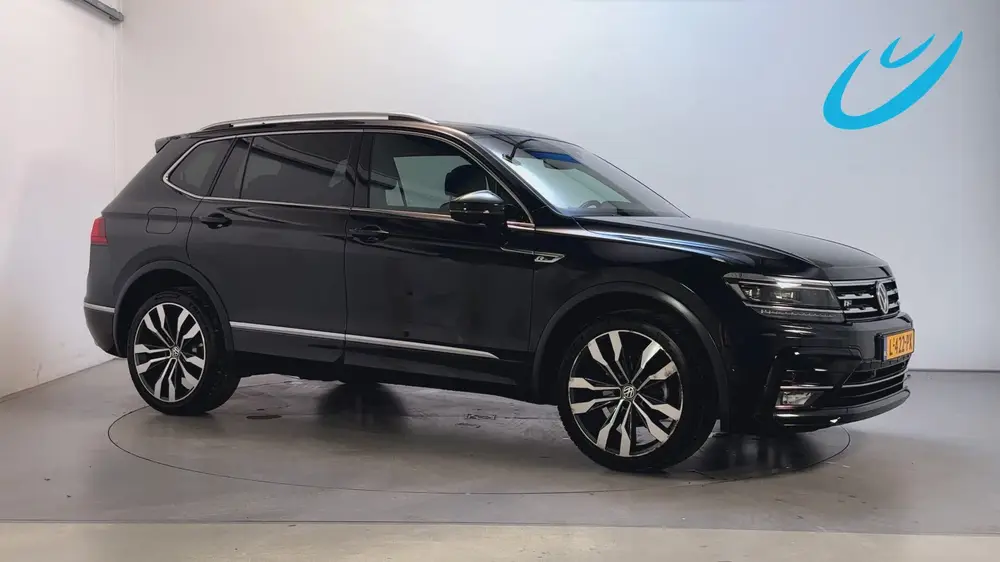 Volkswagen Tiguan Allspace 1.5 TSI 150pk DSG Highline Busine uit 2021