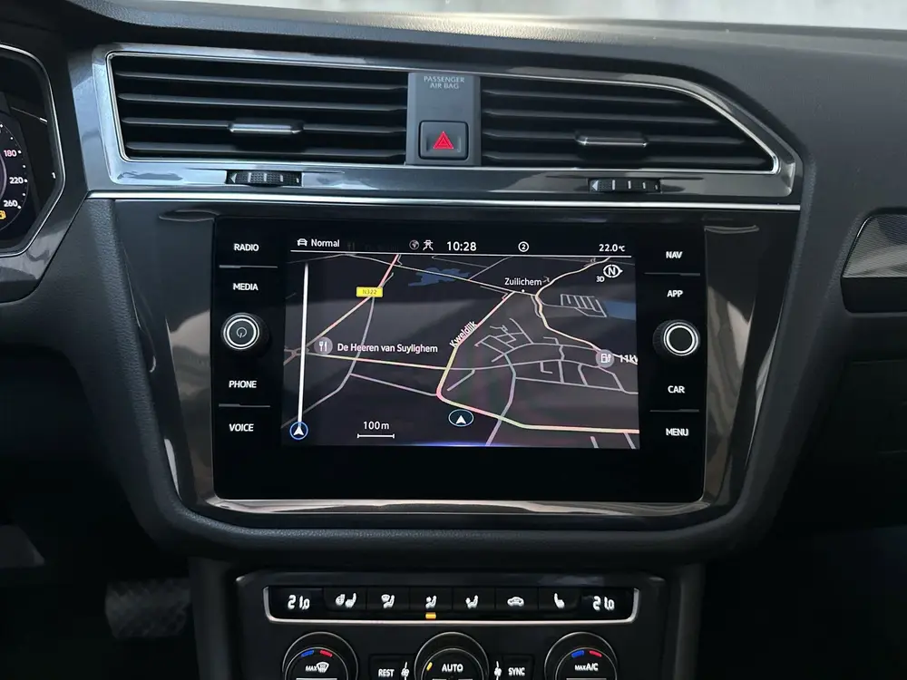 Volkswagen Tiguan Allspace 1.5 TSI 150pk DSG Highline Busine uit 2021, foto 7