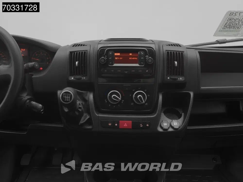 Peugeot Boxer Laadklep Bakwagen Airco Cruise Camera St uit 2024, foto 6