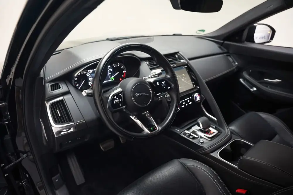 Jaguar E-Pace P300e PHEV 1.5 R-Dynamic SE [ Panorama Leder N uit 2022, foto 20