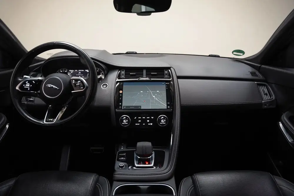 Jaguar E-Pace P300e PHEV 1.5 R-Dynamic SE [ Panorama Leder N uit 2022, foto 4