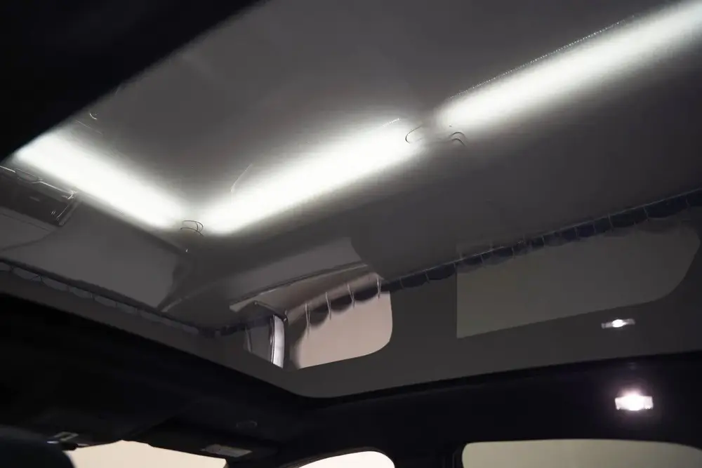 Jaguar E-Pace P300e PHEV 1.5 R-Dynamic SE [ Panorama Leder N uit 2022, foto 5
