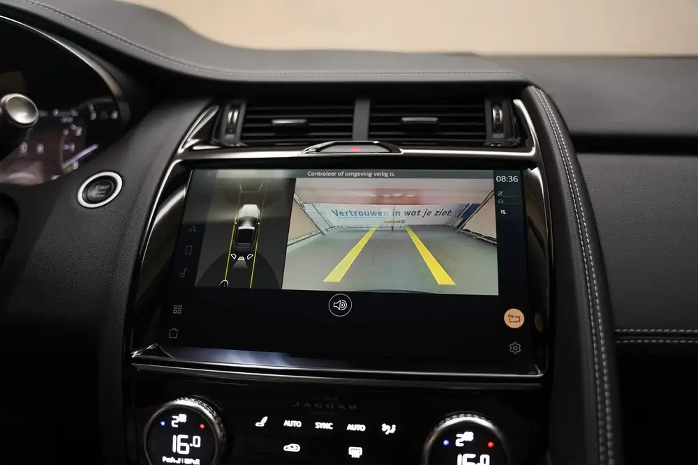 Jaguar E-Pace P300e PHEV 1.5 R-Dynamic SE [ Panorama Leder N uit 2022, foto 7