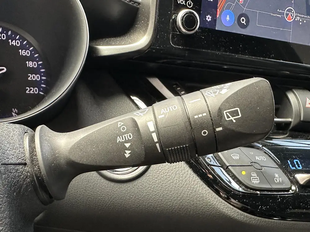 Toyota C-Hr 2.0 Hybrid Executive uit 2022, foto 7