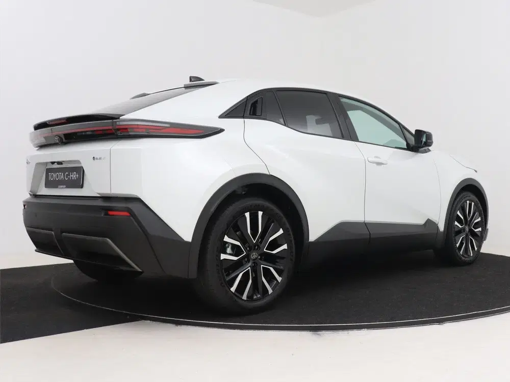 Toyota C-HR First Edition 77 kWh uit 2026, foto 2