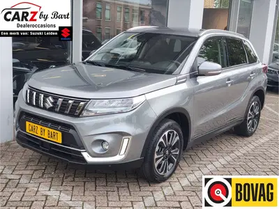 Suzuki Vitara 1.5 HYBRID STYLE AUTOMAAT Adaptive Cruise uit 2024
