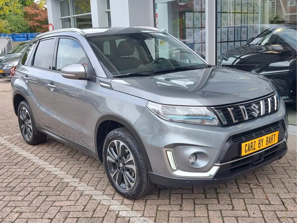 Suzuki Vitara 1.5 HYBRID STYLE AUTOMAAT Adaptive Cruise uit 2024, foto 7
