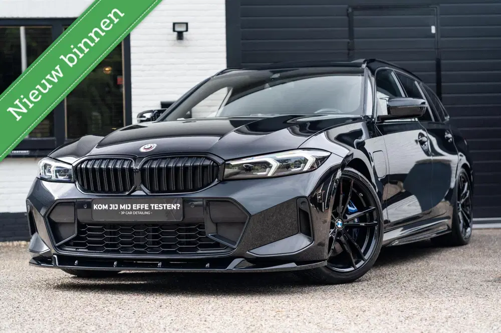 BMW 3-serie 330e M340I Pano H&K HU Trekhaak uit 2022