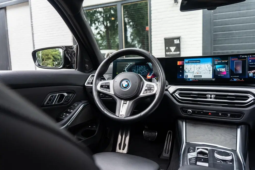 BMW 3-serie 330e M340I Pano H&K HU Trekhaak uit 2022, foto 14
