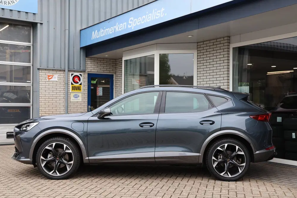Cupra Formentor 1.4 e-Hybrid SOH 100% Camera Memory-stoele uit 2024, foto 2