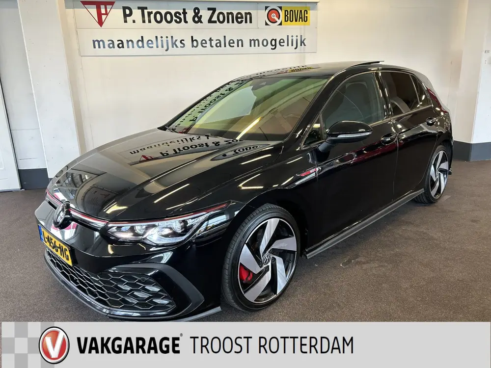 Volkswagen Golf 2.0 TSI GTI 330PK | Panoramadak | Custom uit uit 2020