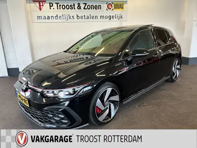 Volkswagen Golf 2.0 TSI GTI 330PK | Panoramadak | Custom uit uit 2020
