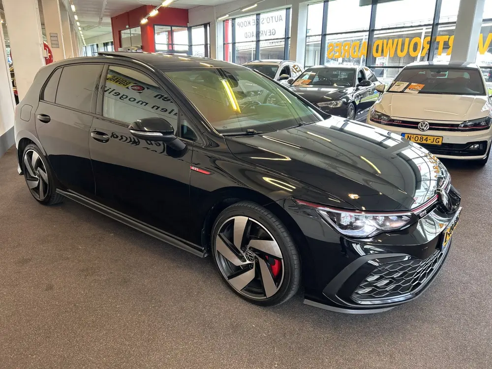 Volkswagen Golf 2.0 TSI GTI 330PK | Panoramadak | Custom uit uit 2020, foto 9