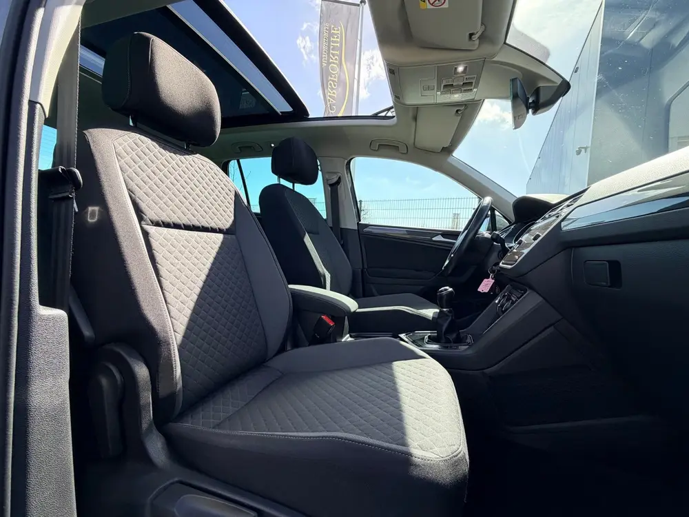 Volkswagen Tiguan 1.5 TSI Comfortline Business uit 2019, foto 14