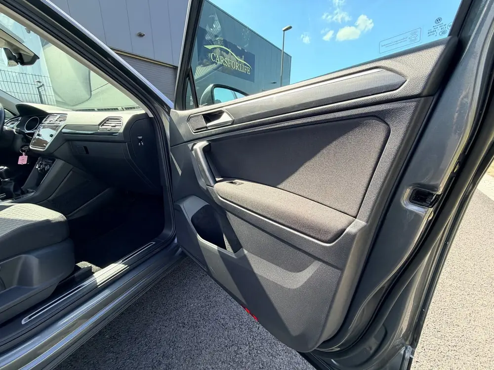 Volkswagen Tiguan 1.5 TSI Comfortline Business uit 2019, foto 15