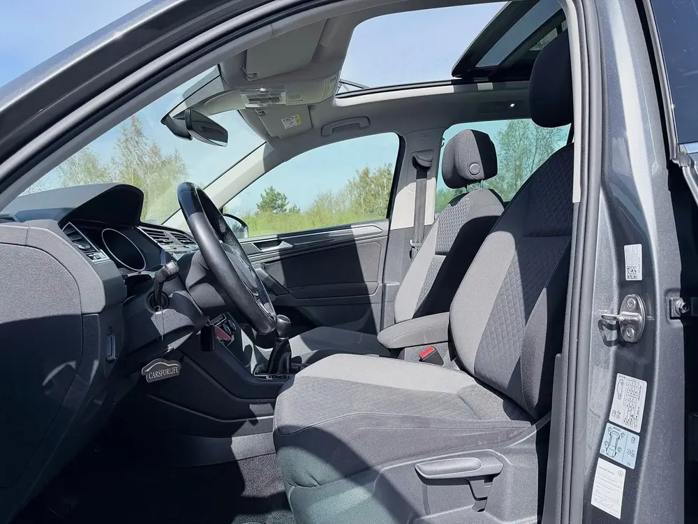 Volkswagen Tiguan 1.5 TSI Comfortline Business uit 2019, foto 9