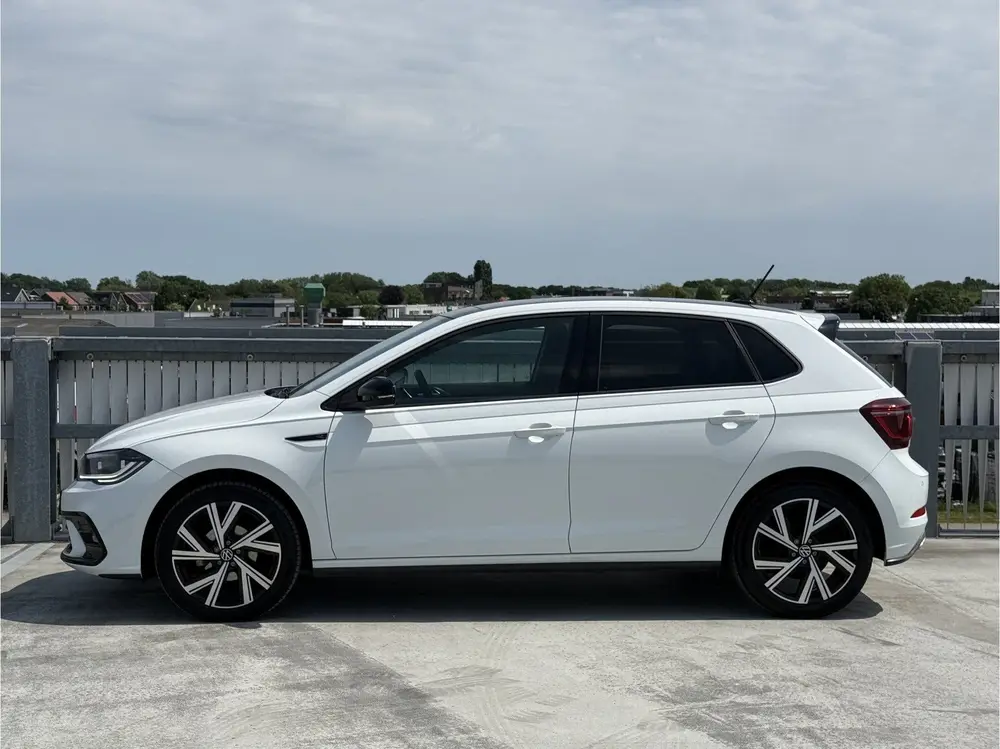 Volkswagen Polo 1.0 TSI DSG R-Line | Pano | IQ | Clima | Cam uit 2024, foto 17