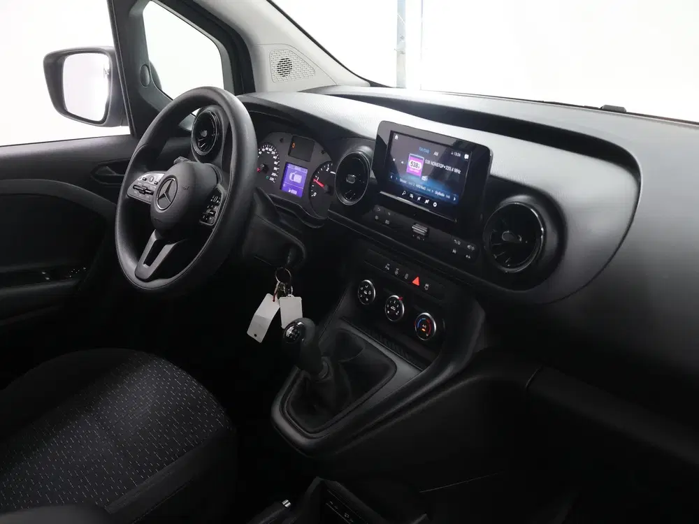 Mercedes-Benz Citan 108 CDI uit 2024, foto 9