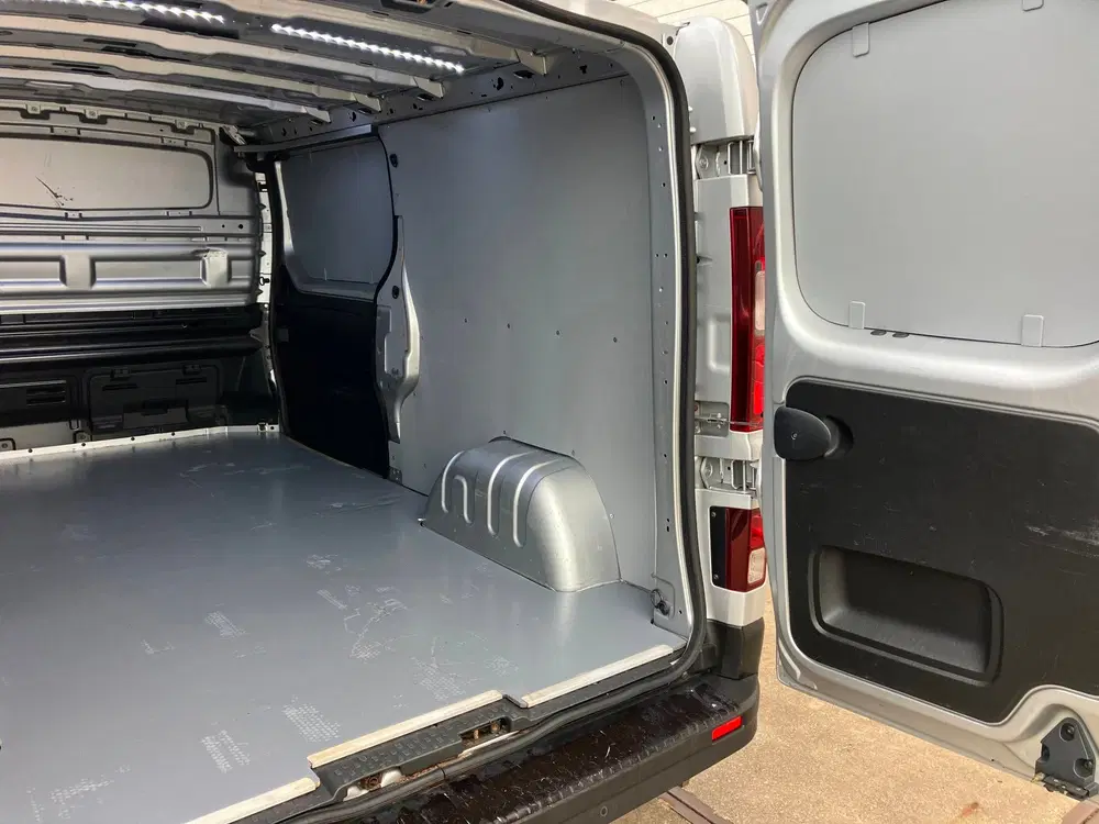 Fiat Talento 2.0 MultiJet L2H1 SX uit 2021, foto 9