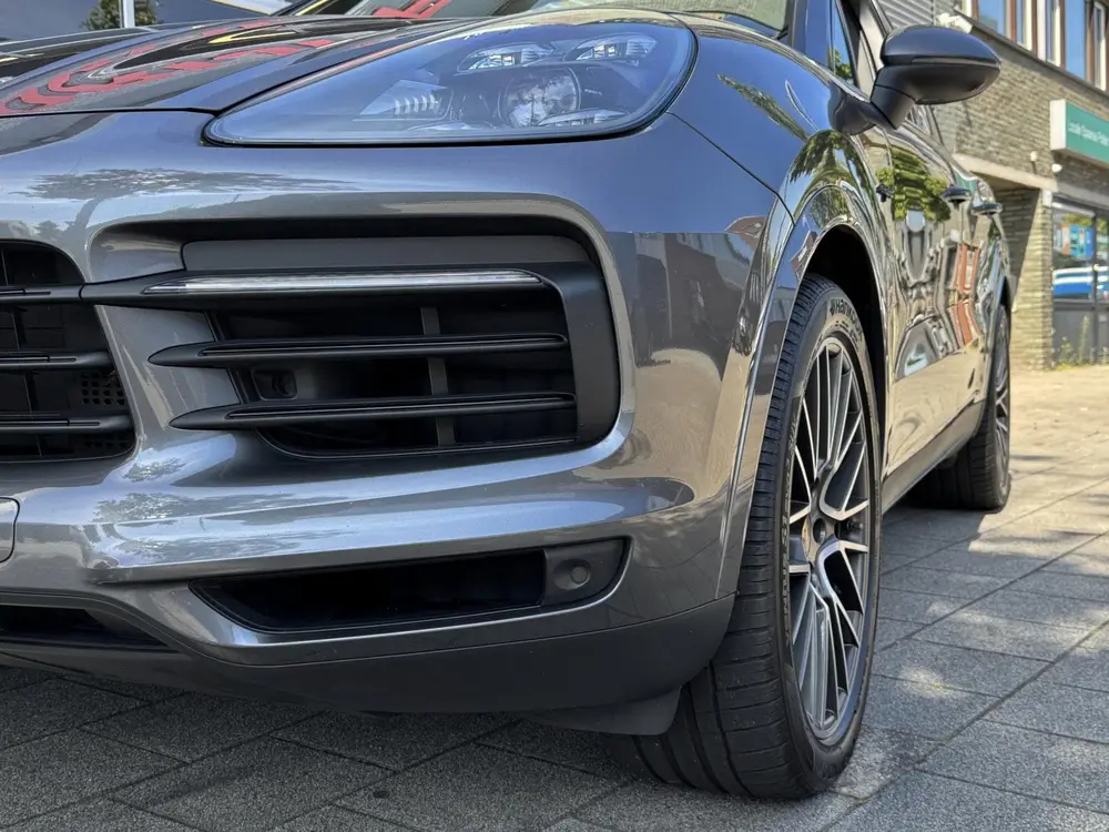 Porsche Cayenne 3.0 E-Hybrid SPORT uit 2020, foto 15