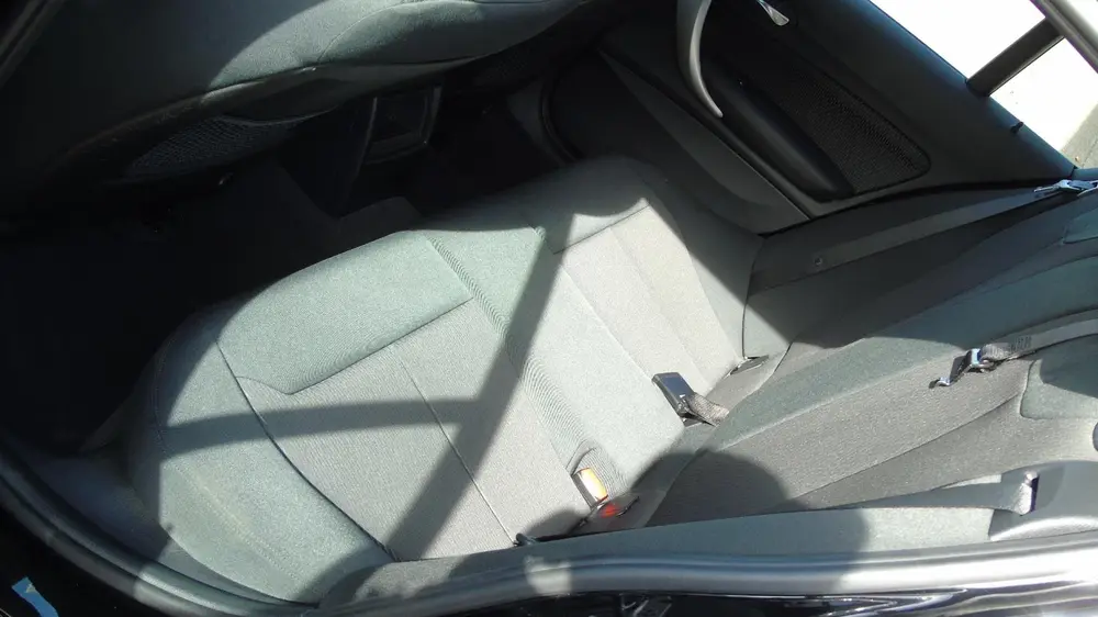 BMW 1-serie 118i uit 2019, foto 11