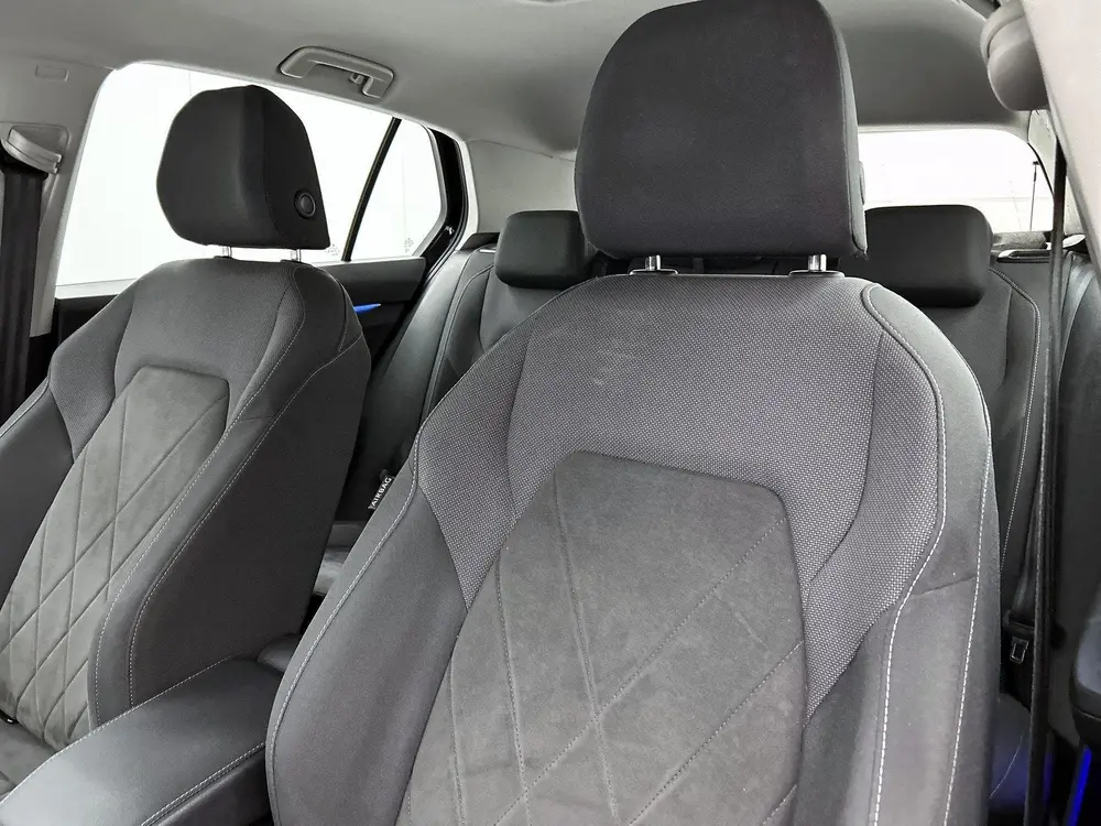 Volkswagen Golf 1.4 eHybrid Style | APPLE CARPLAY | ANDROID uit 2023, foto 12
