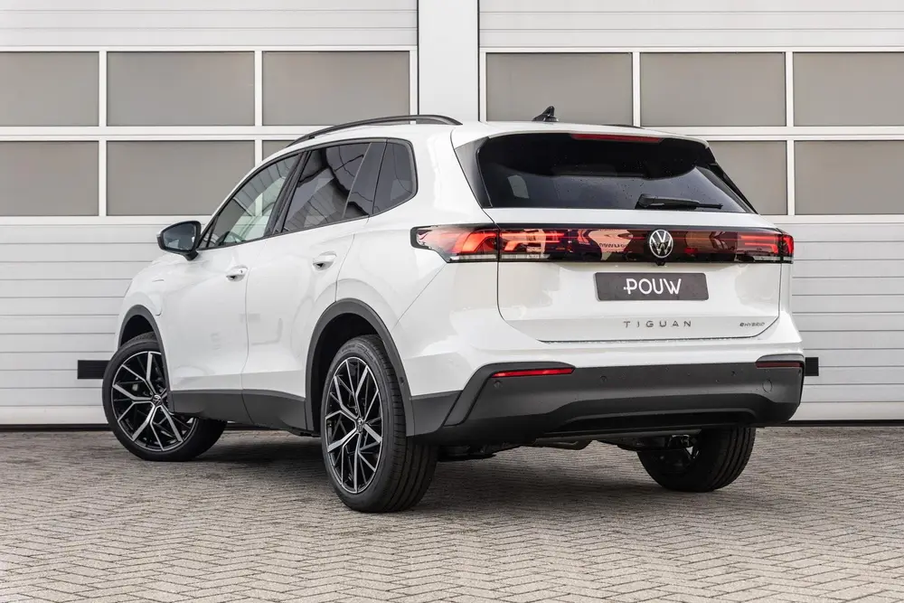 Volkswagen Tiguan 1.5 eHybrid 204pk Limited Edition | Trekha uit 2026, foto 14
