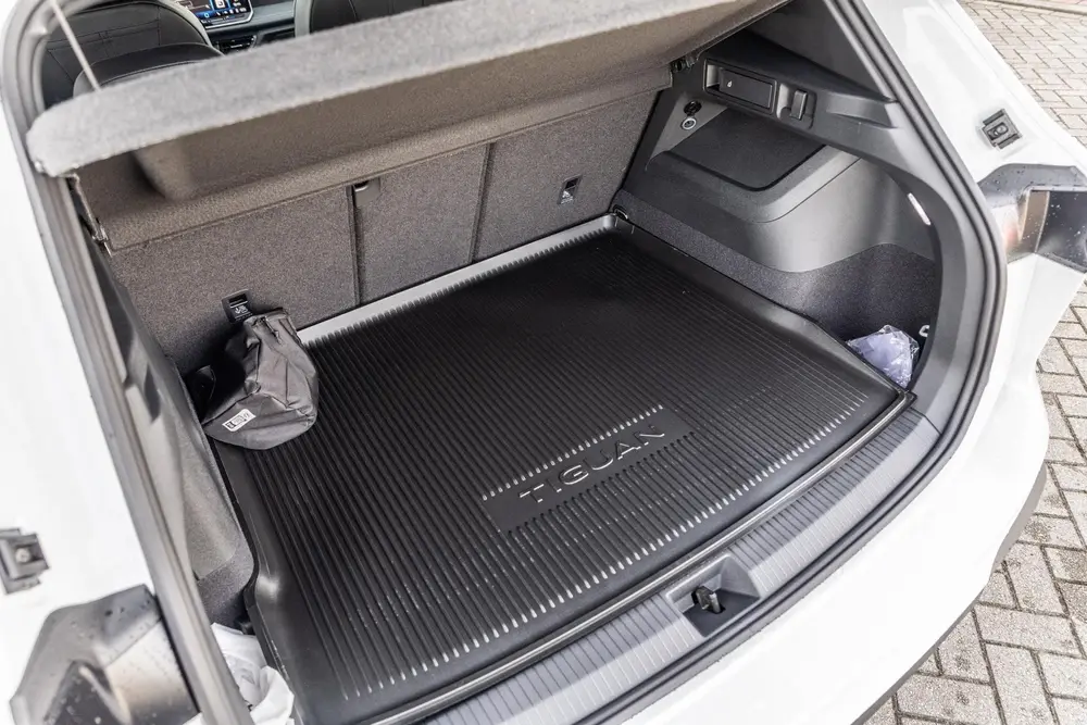 Volkswagen Tiguan 1.5 eHybrid 204pk Limited Edition | Trekha uit 2026, foto 18