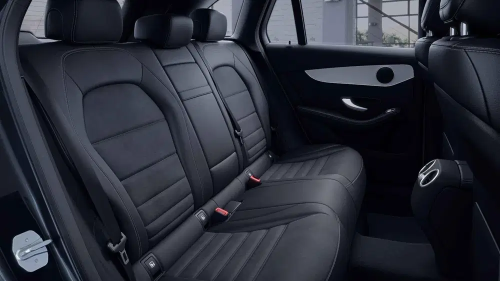 Mercedes-Benz GLC 300e 4MATIC Business Solution AMG uit 2022, foto 6