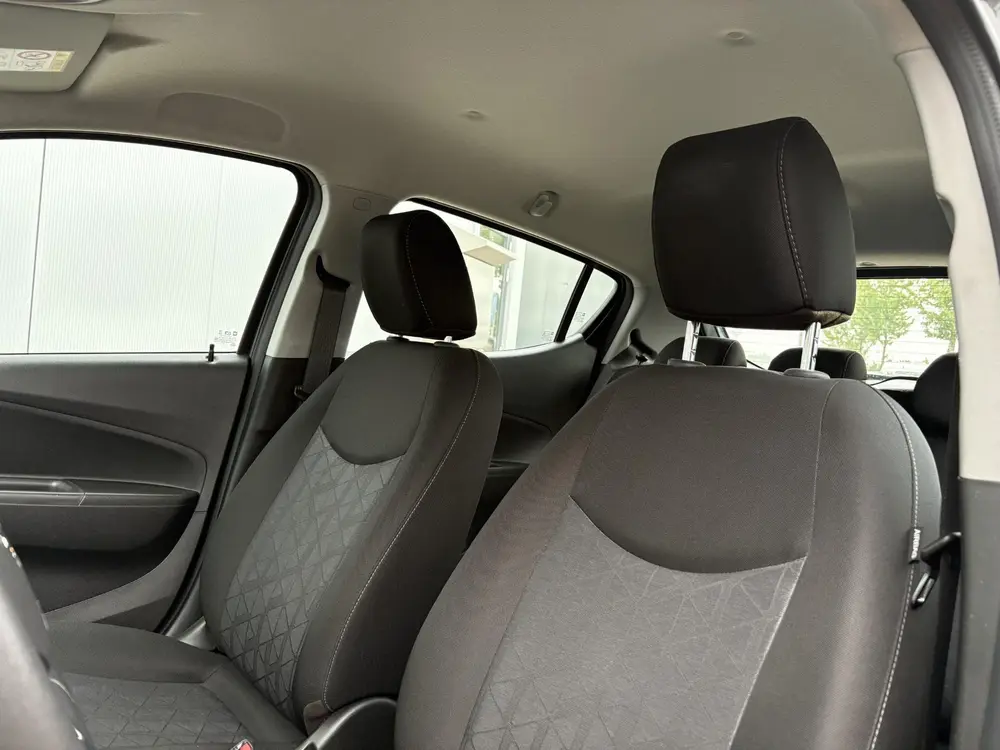 Opel Karl 1.0 ecoFLEX 120 Jaar Edition / Airco / Bluetooth / uit 2019, foto 5