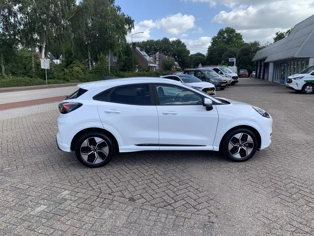 Ford Puma Gen-E Select uit 2026, foto 6