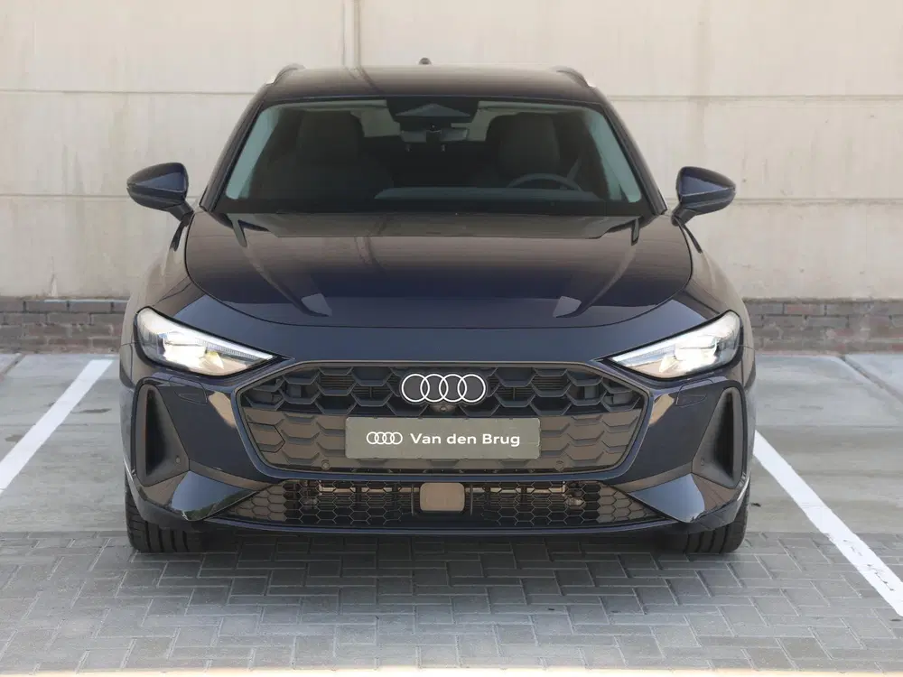 Audi A5 2.0 e-hybrid299 pk quattro Advanced editio uit 2025, foto 4