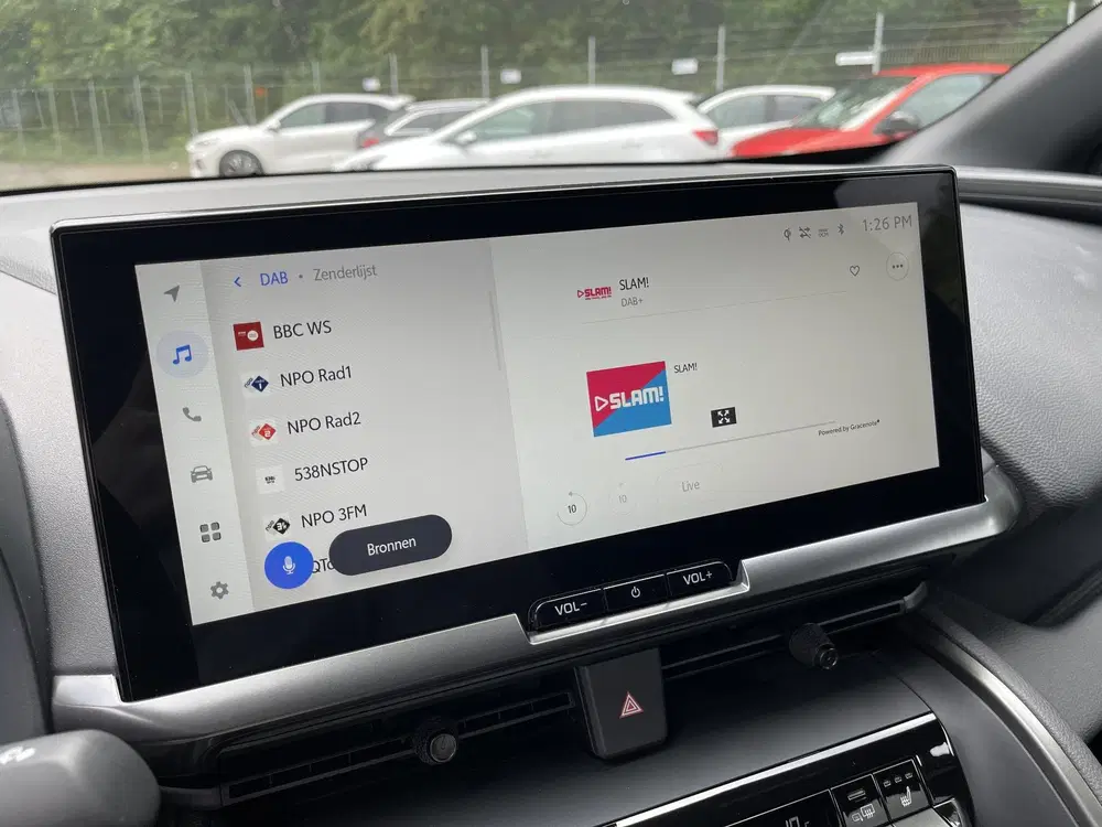 Toyota C-Hr 1.8 Hybrid 140 Style Bi-Tone uit 2024, foto 16