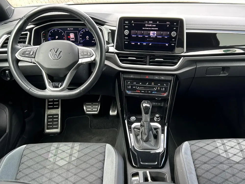 Volkswagen T-Roc 1.5 TSI R-Line Business Automaat | Camera | uit 2023, foto 3