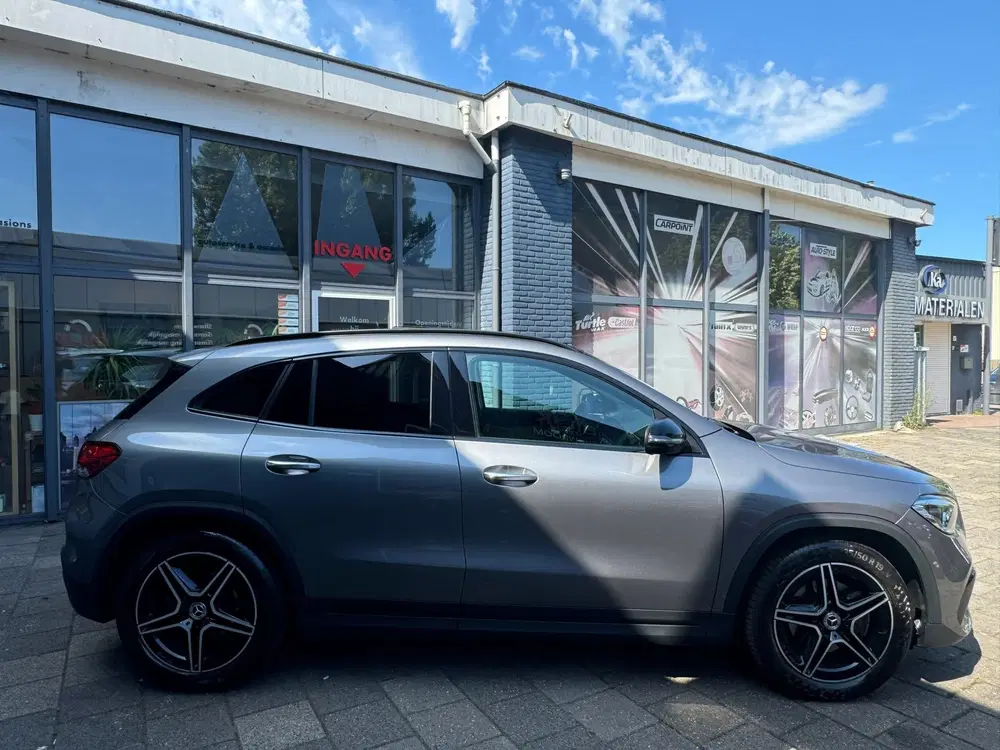 Mercedes-Benz GLA 200 Business Solution AMG uit 2020, foto 4