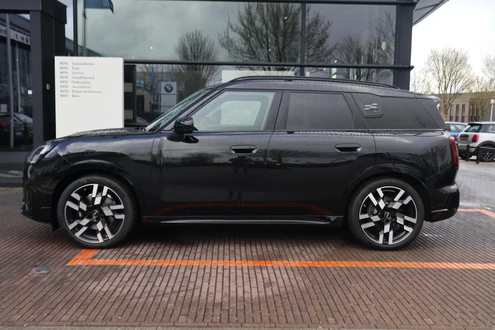 Mini Countryman SE ALL4 uit 2026, foto 3