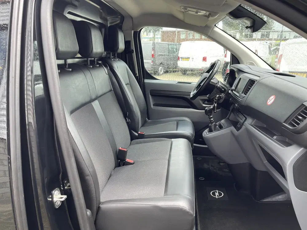 Opel Vivaro 1.5 CDTI 120pk L2H1 Edition uit 2021, foto 20