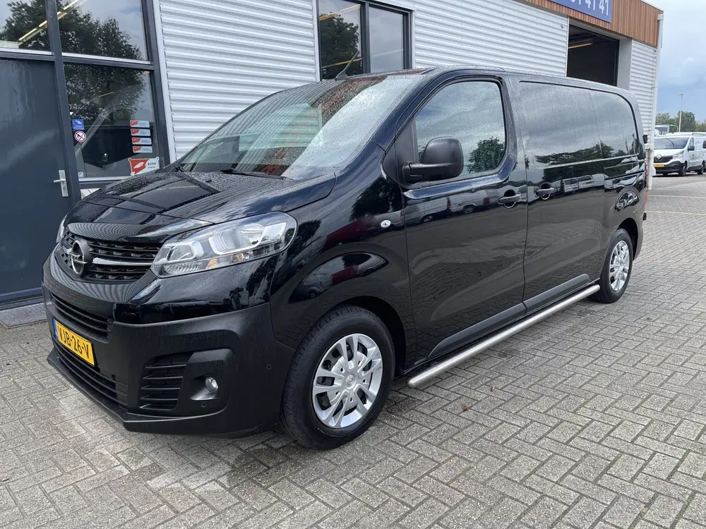 Opel Vivaro 1.5 CDTI 120pk L2H1 Edition uit 2021, foto 3
