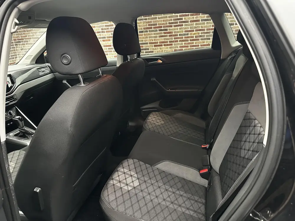 Volkswagen Polo 1.0 TSI R-Line Virtual Camera Keyless Navi D uit 2023, foto 20
