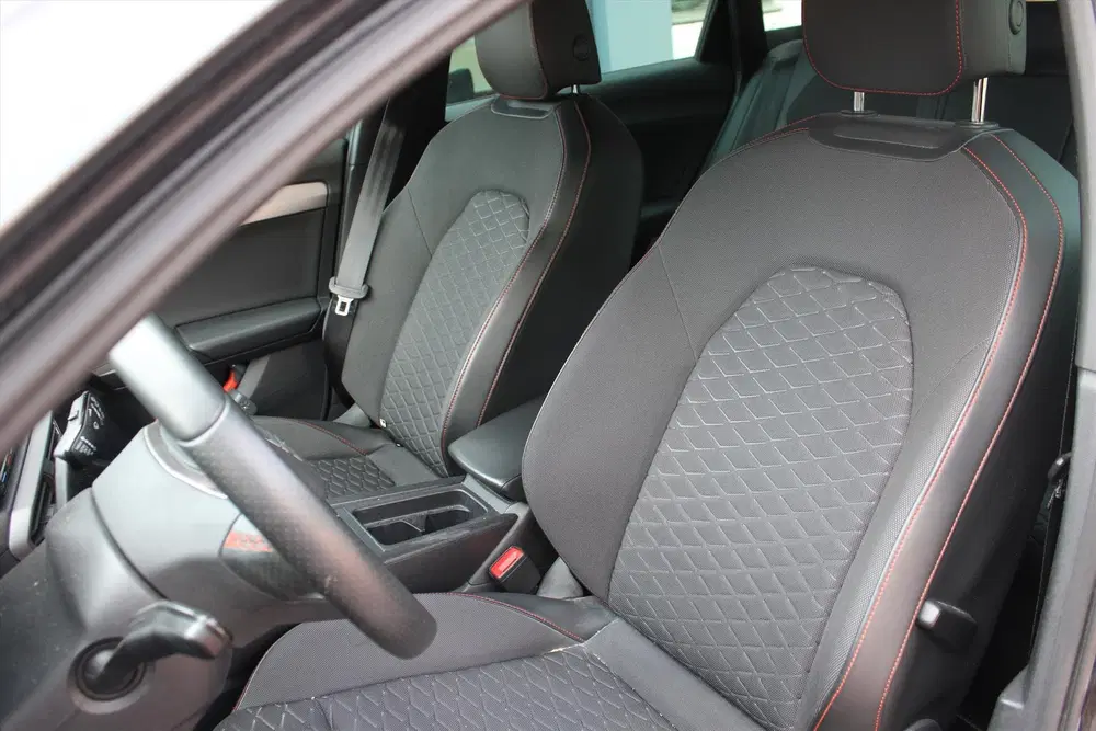 SEAT Leon 1.0 TSI *FR Business* " uit 2022, foto 13
