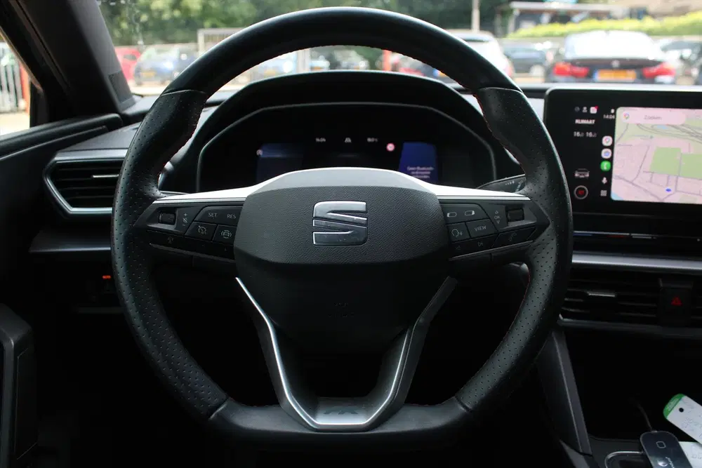 SEAT Leon 1.0 TSI *FR Business* " uit 2022, foto 8