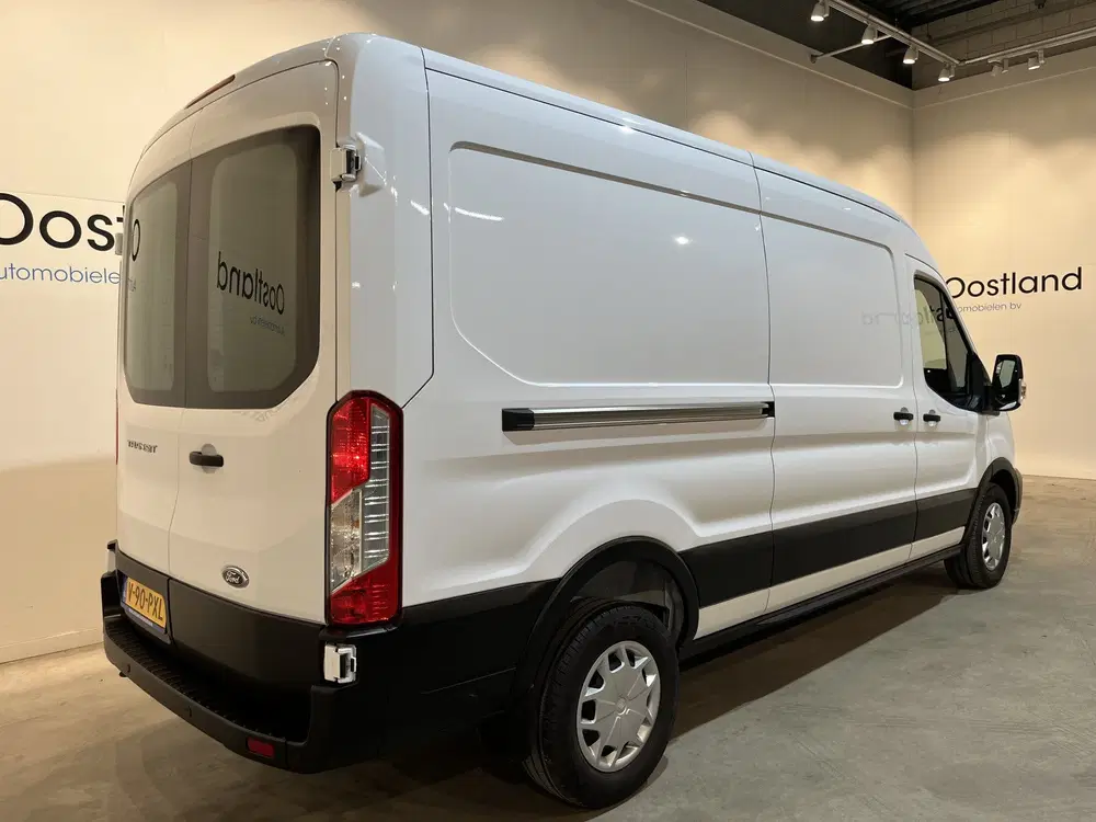 Ford Transit 350 2.0 TDCI L3H2 Trend 130 PK Automaat uit 2024, foto 16