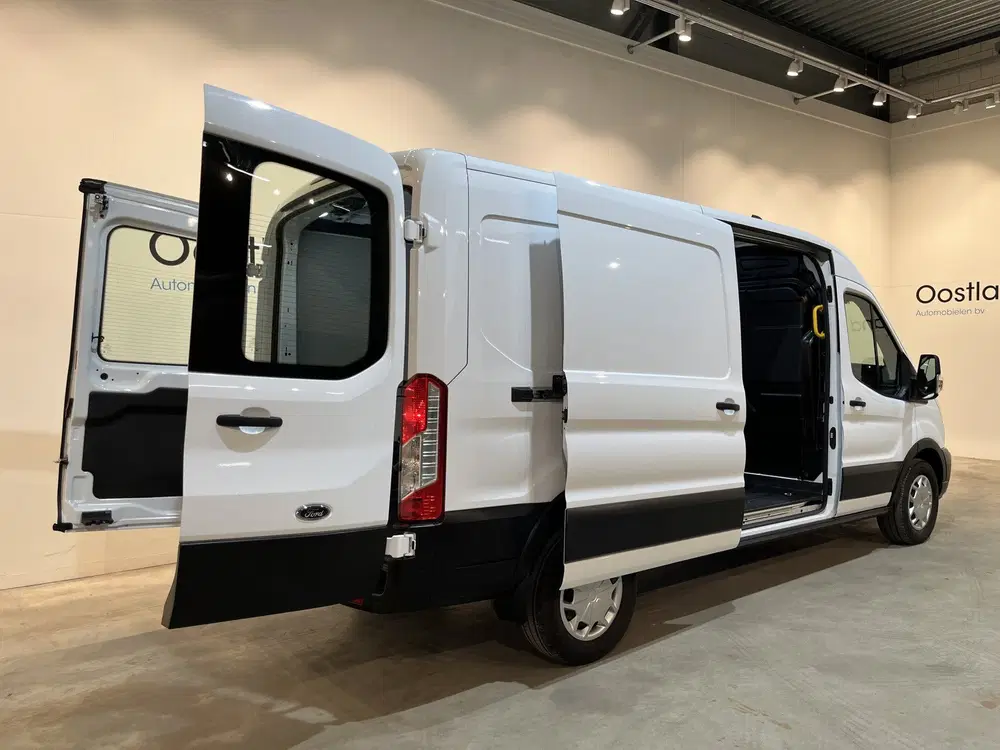 Ford Transit 350 2.0 TDCI L3H2 Trend 130 PK Automaat uit 2024, foto 17