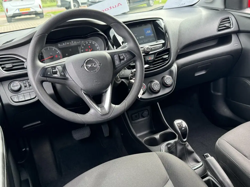 Opel Karl 1.0 ecoFLEX Edition uit 2019, foto 3