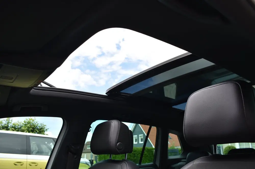 Volkswagen Tiguan 1.5 TSI ACT R-Line | TREKHAAK | CAMERA | S uit 2020, foto 10