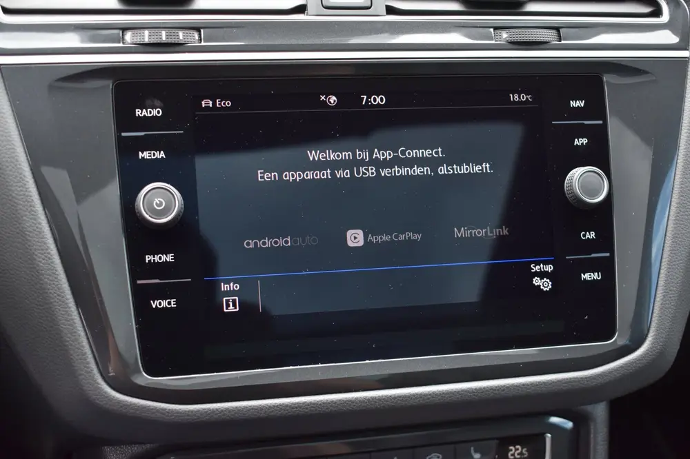 Volkswagen Tiguan 1.5 TSI ACT R-Line | TREKHAAK | CAMERA | S uit 2020, foto 13