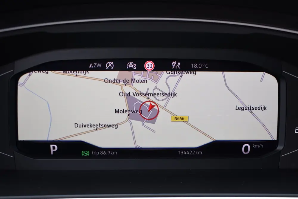 Volkswagen Tiguan 1.5 TSI ACT R-Line | TREKHAAK | CAMERA | S uit 2020, foto 8