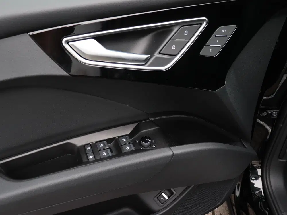 Audi Q4 e-tron 40 S Edition 63 kWh uit 2025, foto 18